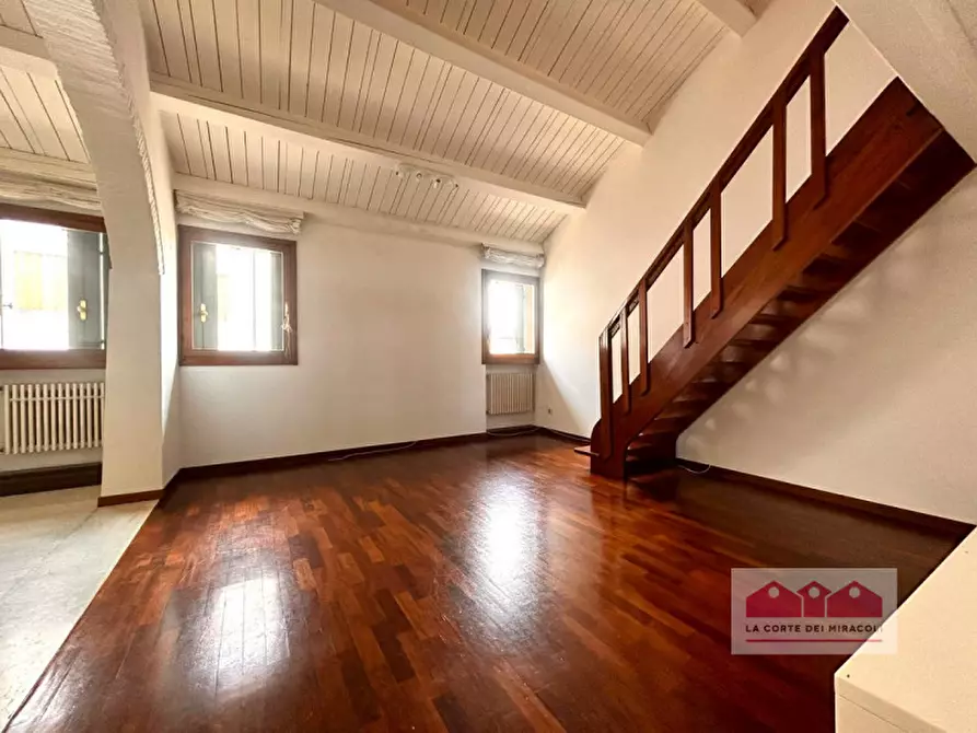 Immagine 3 di Appartamento in affitto  in Contrà Pedemuro San Biagio 10 a Vicenza