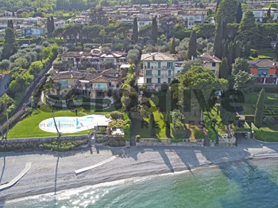 Immagine 28 di Appartamento in vendita  in Via  Marconi a Padenghe Sul Garda