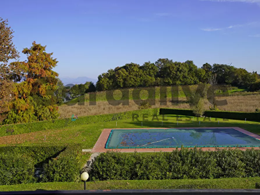 Immagine 9 di Villetta a schiera in vendita  in Via Prais a Padenghe Sul Garda