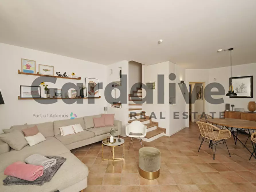 Immagine 17 di Villetta a schiera in vendita  in Via Prais a Padenghe Sul Garda