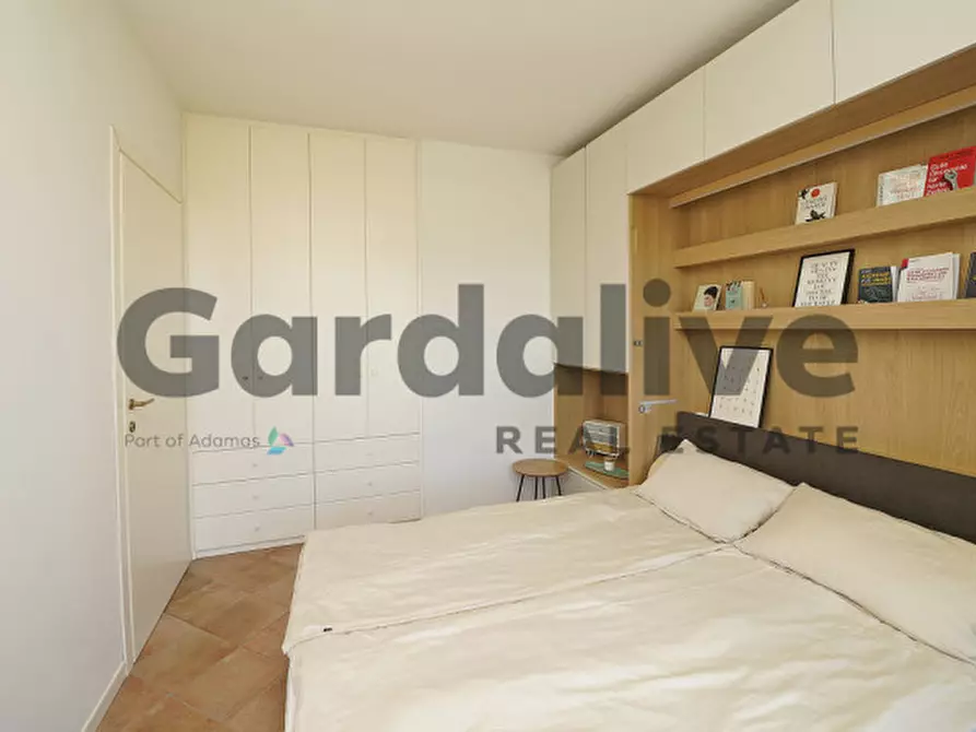 Immagine 24 di Villetta a schiera in vendita  in Via Prais a Padenghe Sul Garda