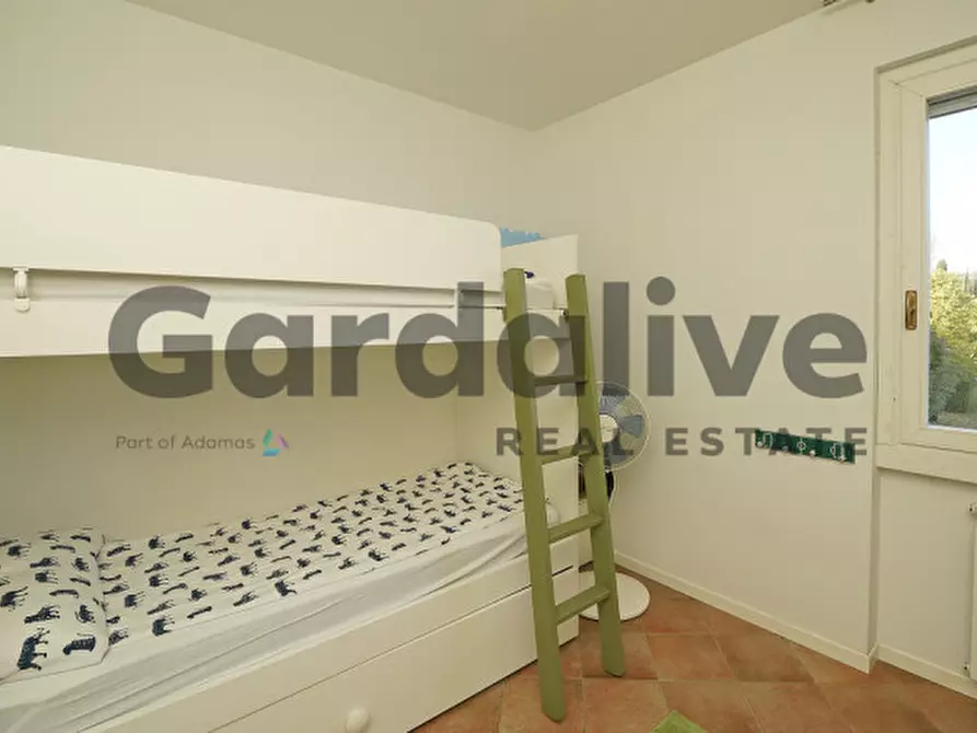 Immagine 29 di Villetta a schiera in vendita  in Via Prais a Padenghe Sul Garda