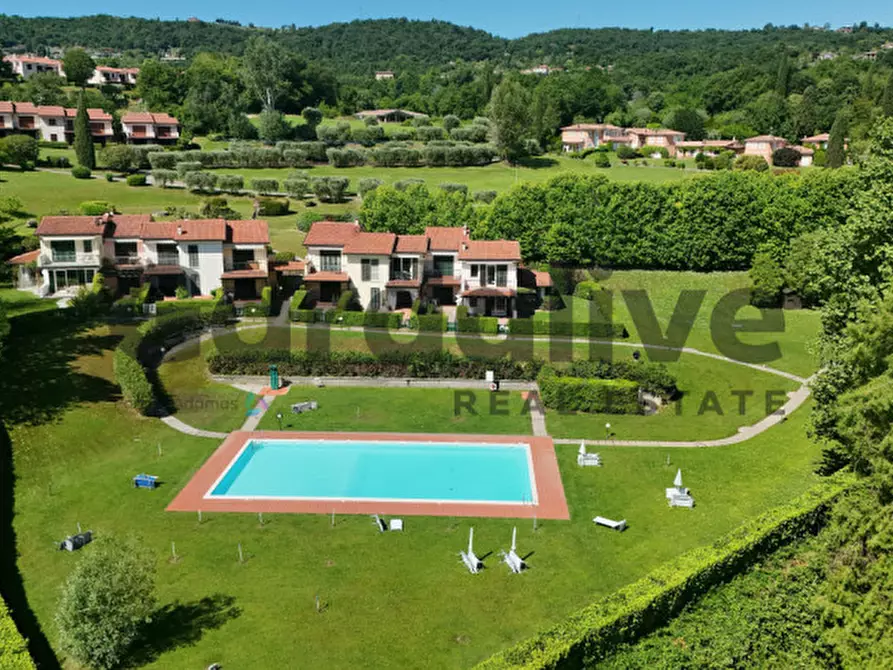 Immagine 43 di Villetta a schiera in vendita  in Via Prais a Padenghe Sul Garda