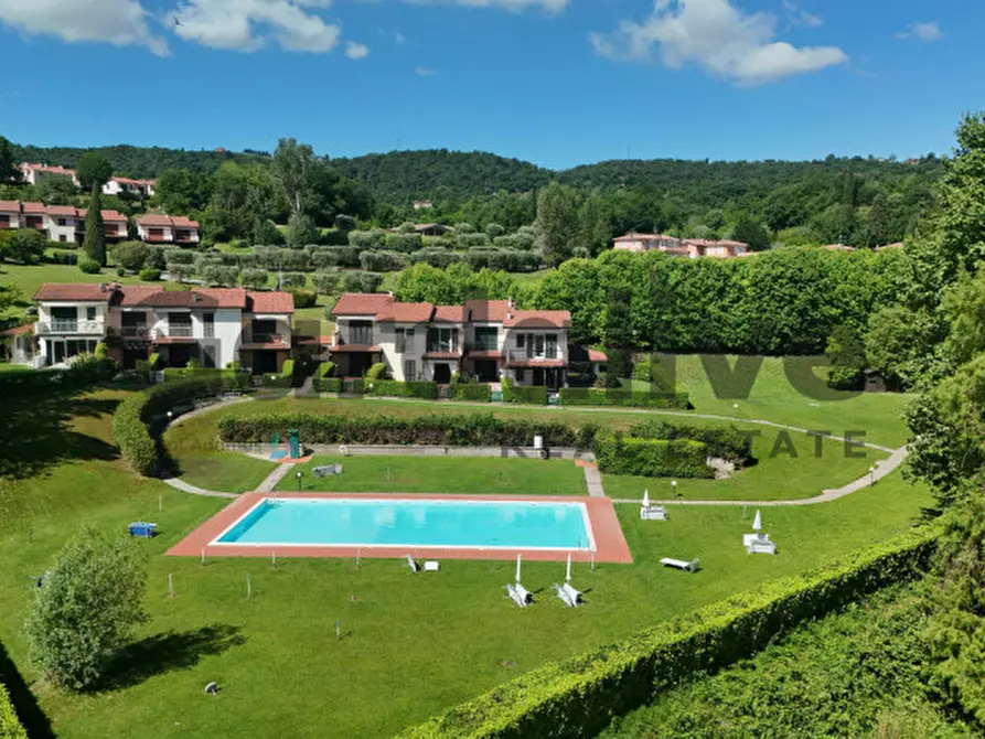 Immagine 44 di Villetta a schiera in vendita  in Via Prais a Padenghe Sul Garda