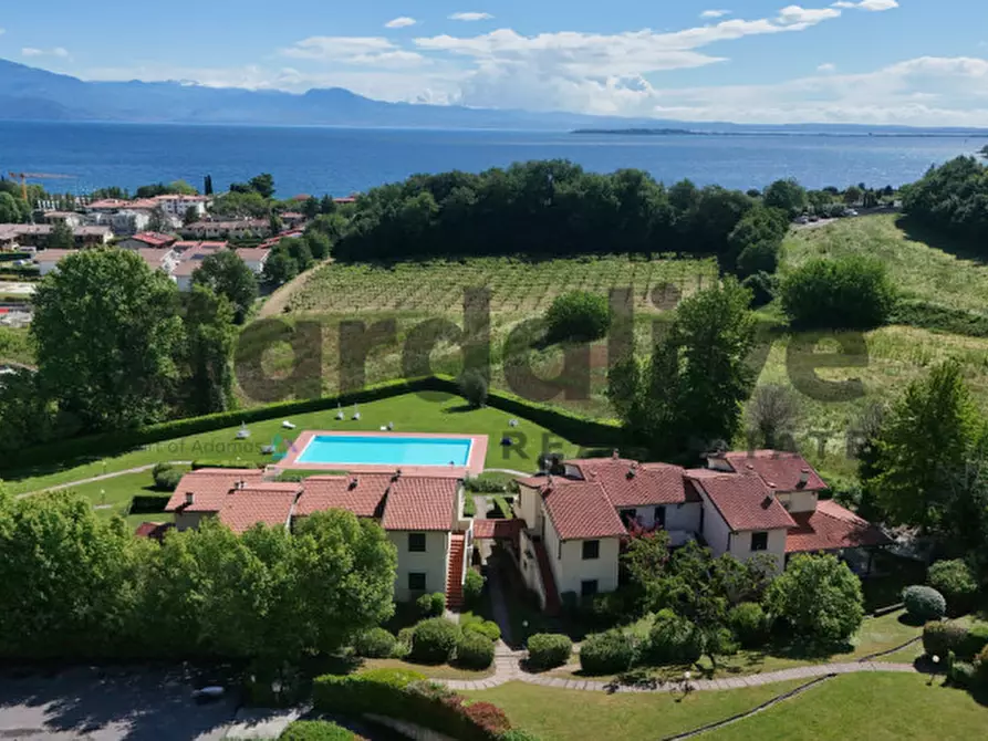 Immagine 46 di Villetta a schiera in vendita  in Via Prais a Padenghe Sul Garda
