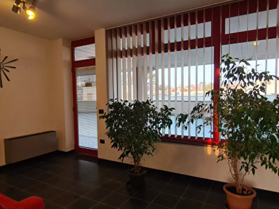 Immagine 7 di Ufficio in vendita  in Via Matteotti 10/B a Castelfranco Veneto