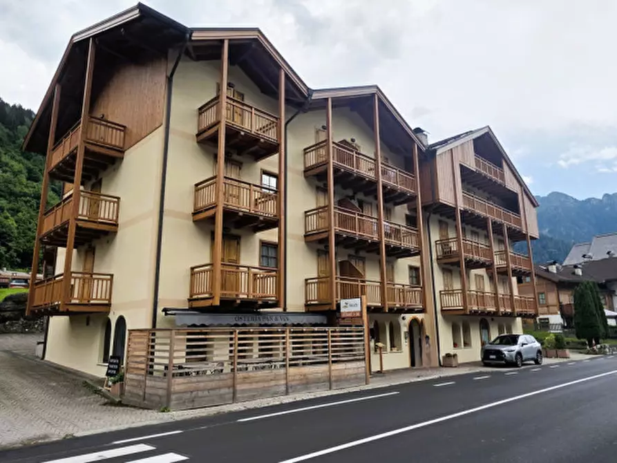 Immagine 1 di Appartamento in vendita  in Via Cismon 22 a Primiero San Martino Di Castrozza