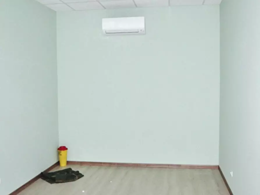 Immagine 5 di Ufficio in vendita  a Loro Ciuffenna