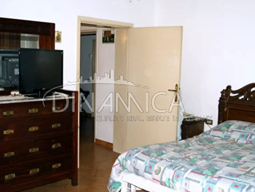 Immagine 18 di Rustico / casale in vendita  a Montopoli In Val D'arno