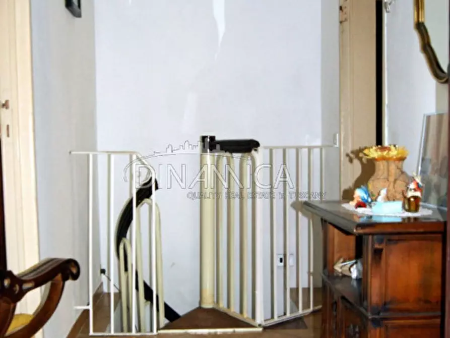 Immagine 24 di Rustico / casale in vendita  a Montopoli In Val D'arno