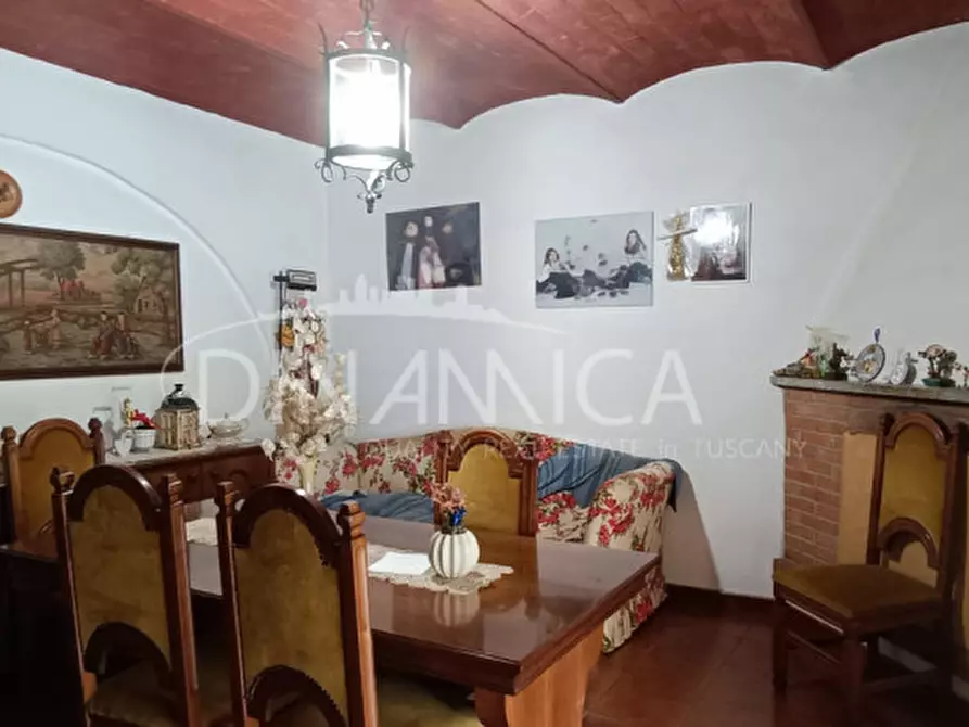 Immagine 39 di Rustico / casale in vendita  a Montopoli In Val D'arno