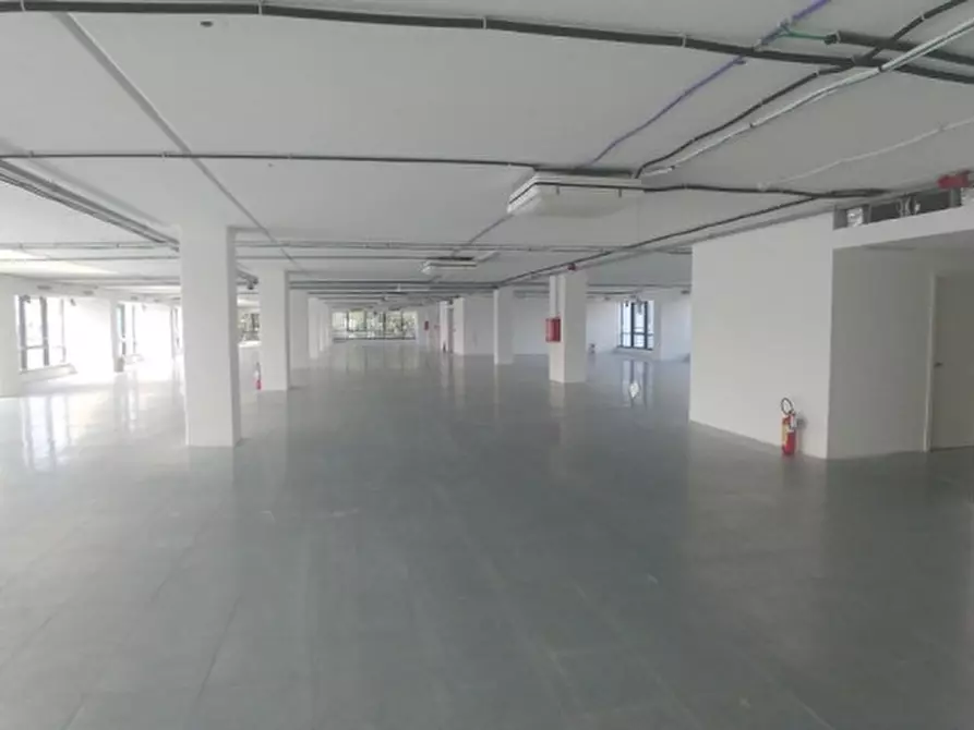 Immagine 7 di Ufficio in affitto  in STRADA 6 a Rozzano