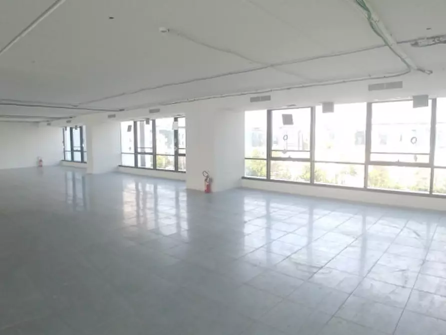 Immagine 9 di Ufficio in affitto  in STRADA 6 a Rozzano