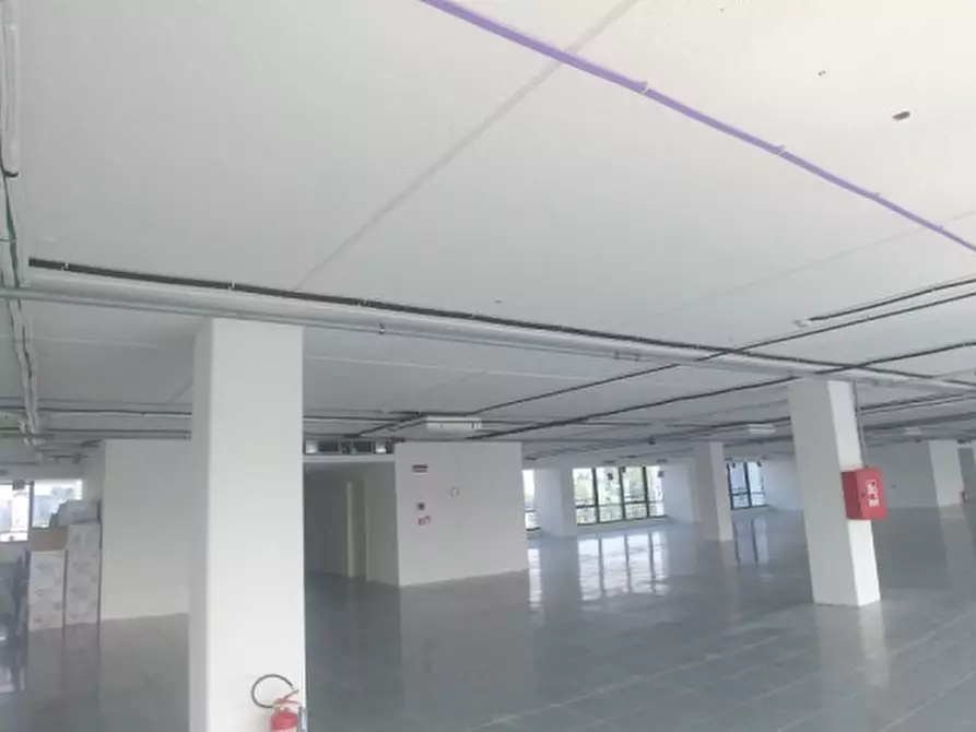 Immagine 20 di Ufficio in affitto  in STRADA 6 a Rozzano