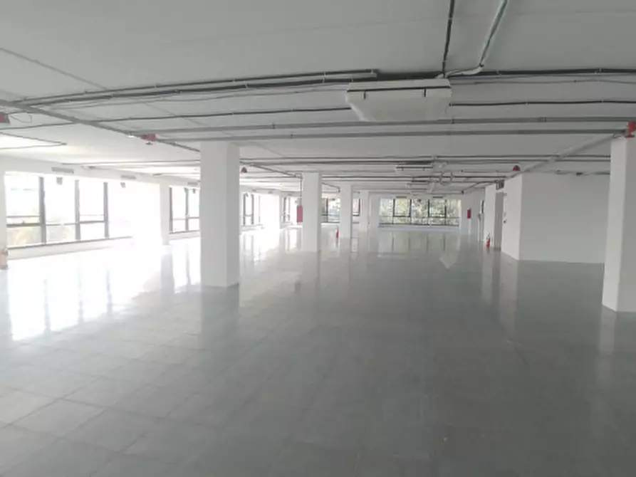 Immagine 14 di Ufficio in affitto  in STRADA 6 a Rozzano