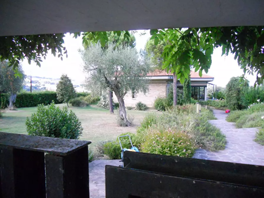 Immagine 5 di Casa indipendente in vendita  a Senigallia
