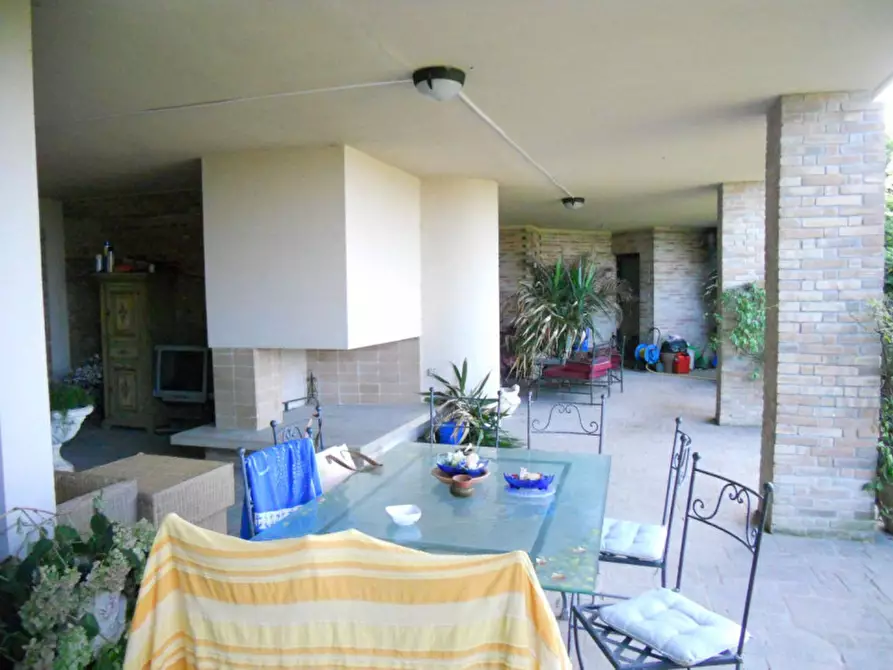 Immagine 14 di Casa indipendente in vendita  a Senigallia