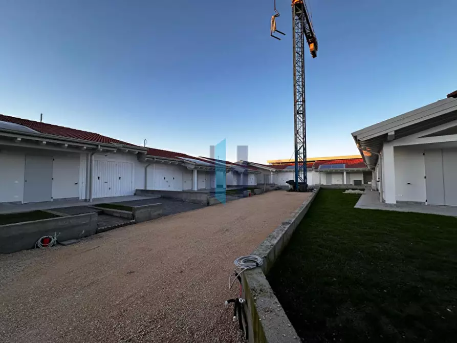 Immagine 3 di Casa bifamiliare in vendita  a Ghedi