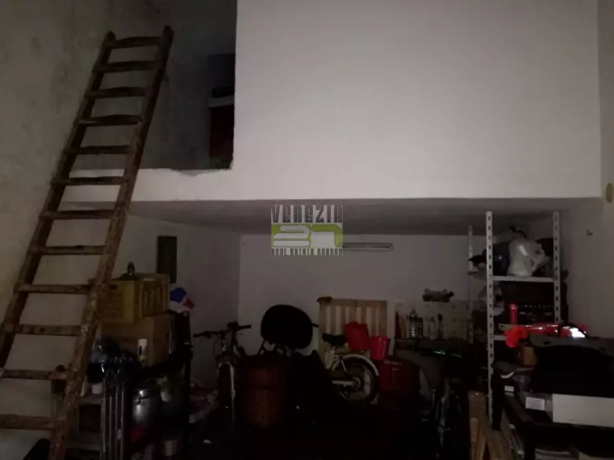 Immagine 3 di Casa indipendente in vendita  in Via Pasquale Calvi a Avola