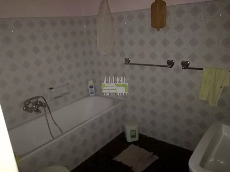 Immagine 6 di Casa indipendente in vendita  in Via Pasquale Calvi a Avola