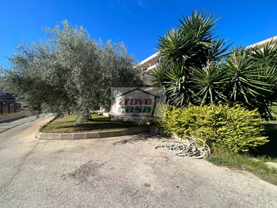 Immagine 8 di Villa in vendita  in viale scala greca 326 a Siracusa