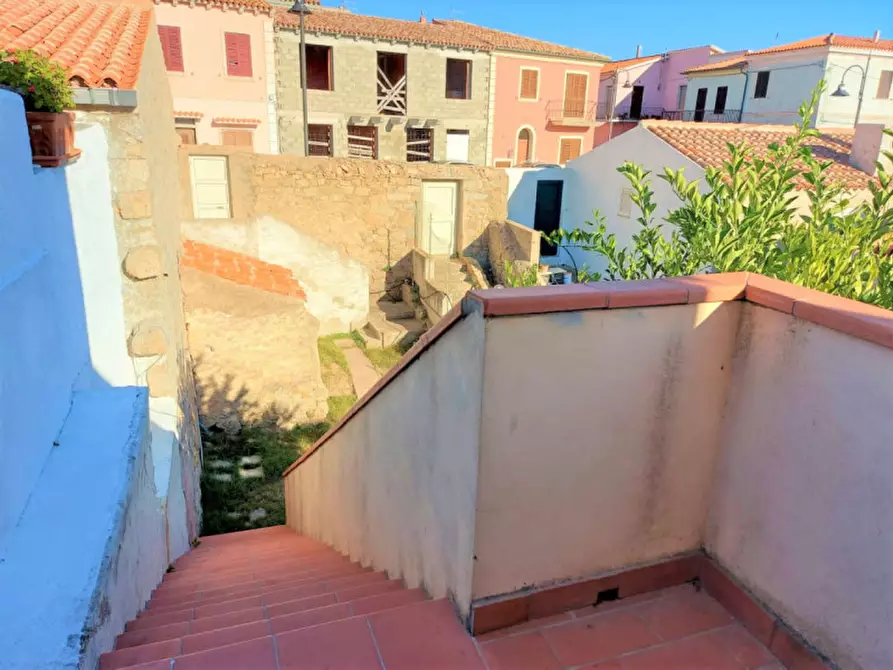Immagine 1 di Appartamento in vendita  in via Carlo Alberto a Santa Teresa Gallura