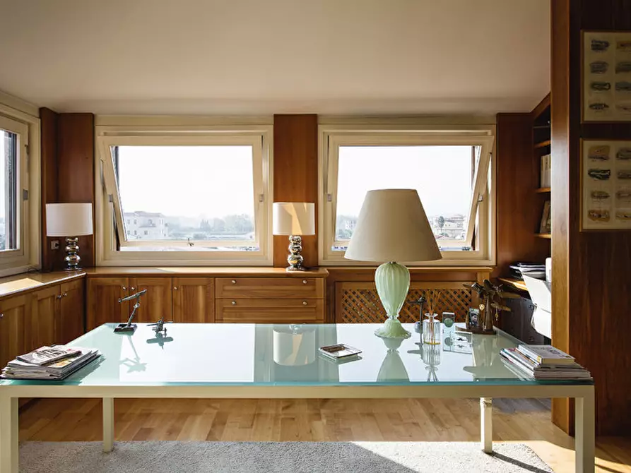 Immagine 2 di Attico in vendita  in via benedetto da rovezzano a Olbia