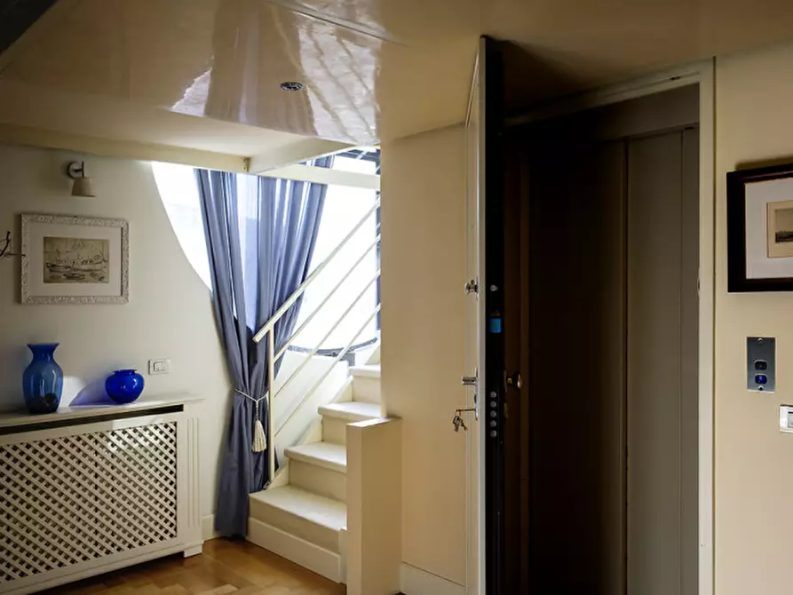 Immagine 7 di Attico in vendita  in via benedetto da rovezzano a Olbia