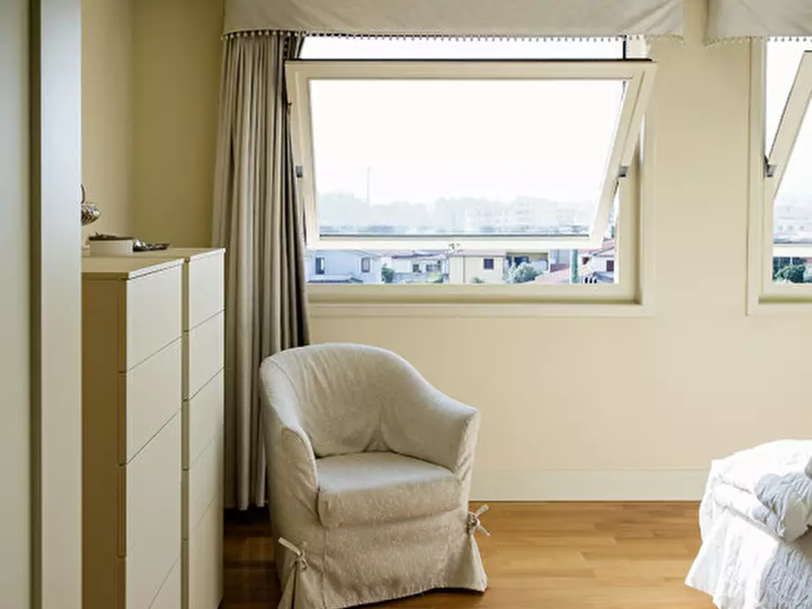 Immagine 9 di Attico in vendita  in via benedetto da rovezzano a Olbia