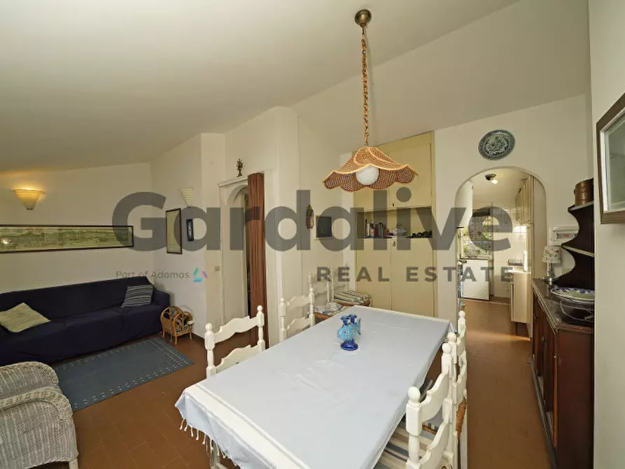Immagine 12 di Appartamento in vendita  in Via Giovanni Pascoli a Manerba Del Garda