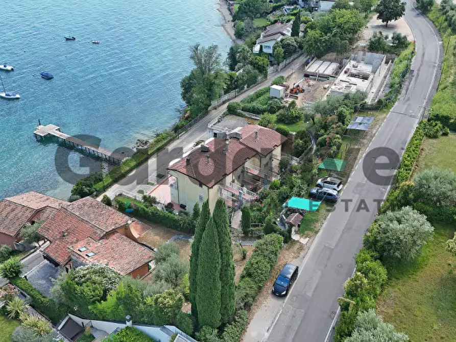 Immagine 40 di Appartamento in vendita  in Via Giovanni Pascoli a Manerba Del Garda