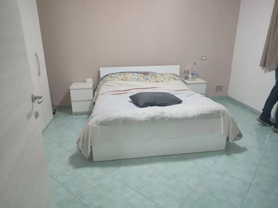 Immagine 12 di Appartamento in affitto  in Largo Banchi Nuovi a Napoli