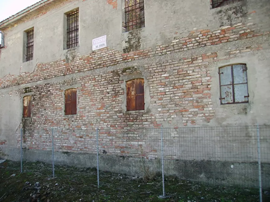 Immagine 1 di Rustico / casale in vendita  in Via Penghe a Selvazzano Dentro