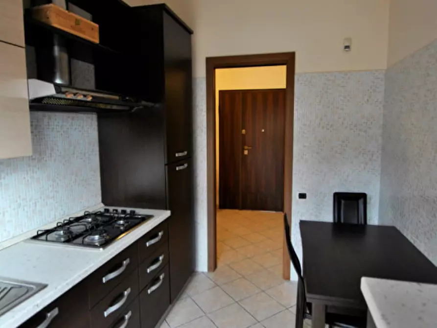 Immagine 7 di Appartamento in affitto  in Via dei Buonvisi a Roma