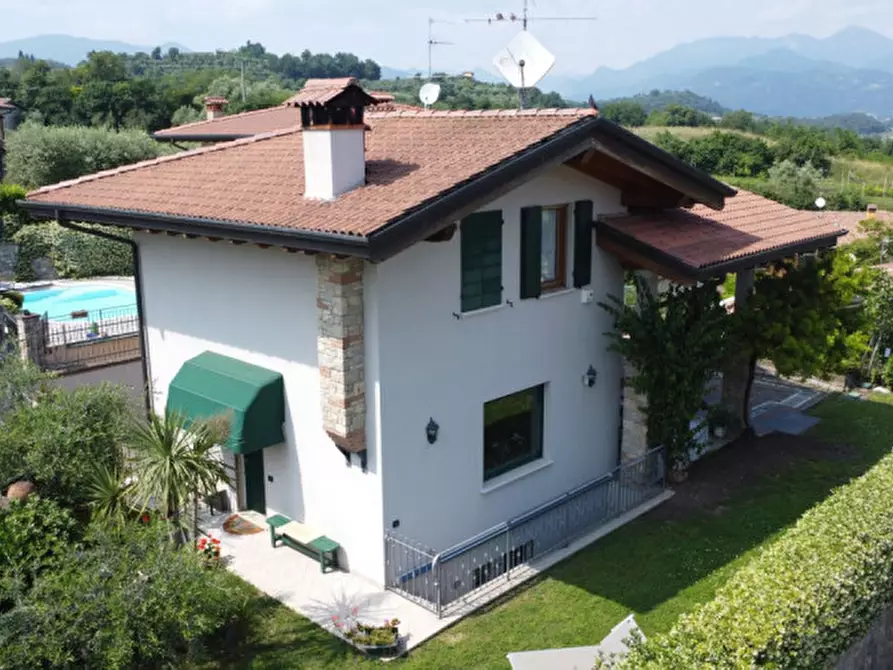 Immagine 4 di Villa in vendita  in Via Rosario a Polpenazze Del Garda