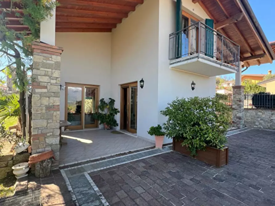 Immagine 5 di Villa in vendita  in Via Rosario a Polpenazze Del Garda
