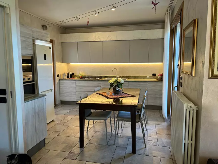 Immagine 15 di Villa in vendita  in Via Rosario a Polpenazze Del Garda