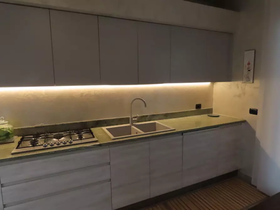 Immagine 16 di Villa in vendita  in Via Rosario a Polpenazze Del Garda