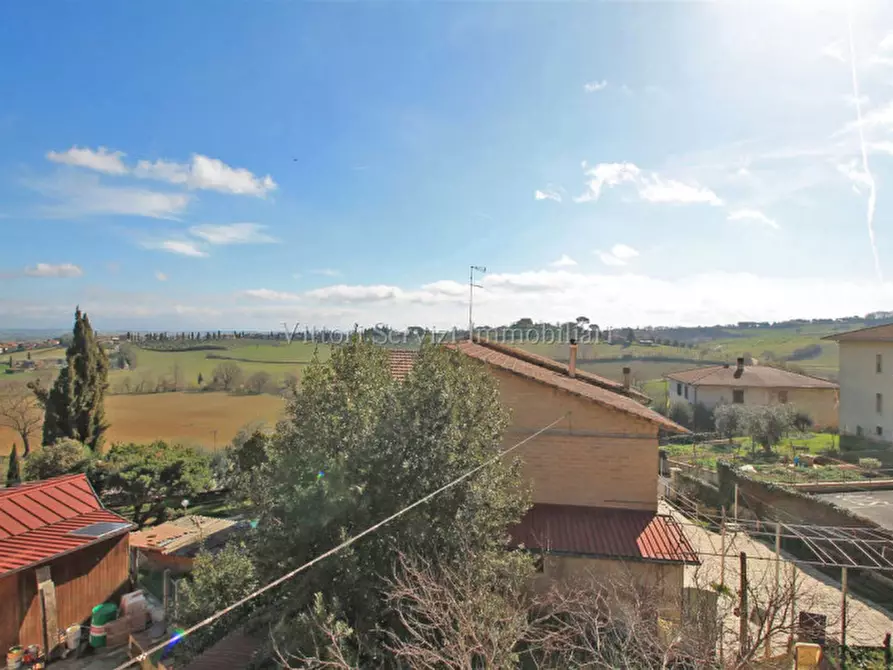 Immagine 18 di Casa bifamiliare in vendita  in Via Giuseppe di Vittorio a Torrita Di Siena