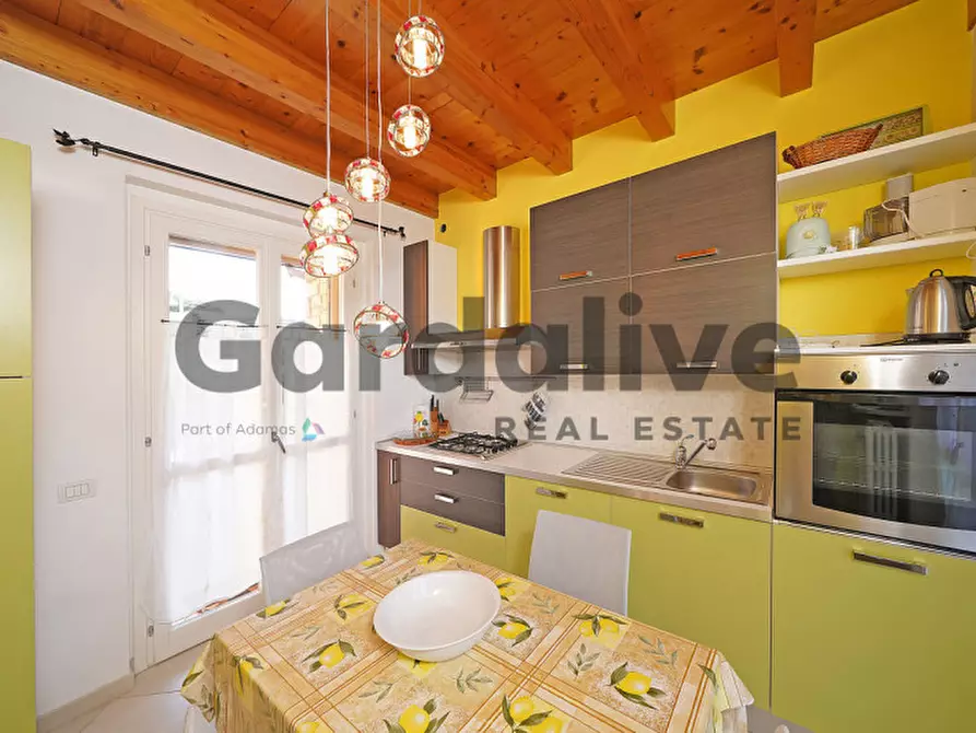 Immagine 24 di Villa in vendita  a Moniga Del Garda