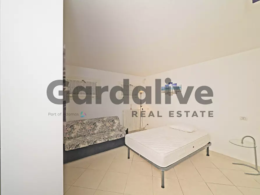 Immagine 28 di Villa in vendita  a Moniga Del Garda