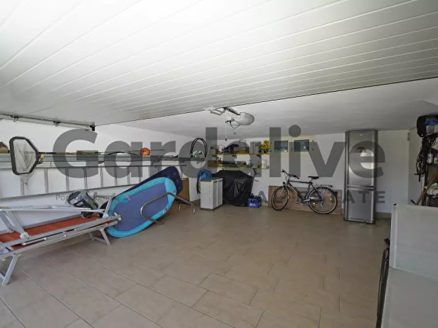 Immagine 20 di Casa bifamiliare in vendita  in via Pieve Vecchia a Manerba Del Garda