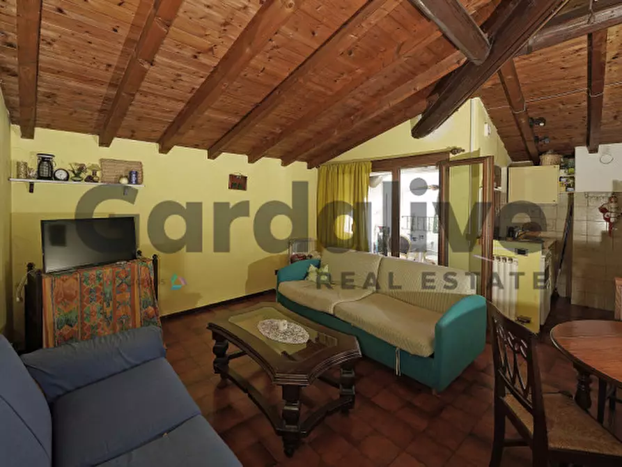 Immagine 4 di Appartamento in vendita  in Via Guglielmo Marconi a Manerba Del Garda