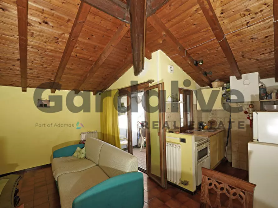 Immagine 5 di Appartamento in vendita  in Via Guglielmo Marconi a Manerba Del Garda