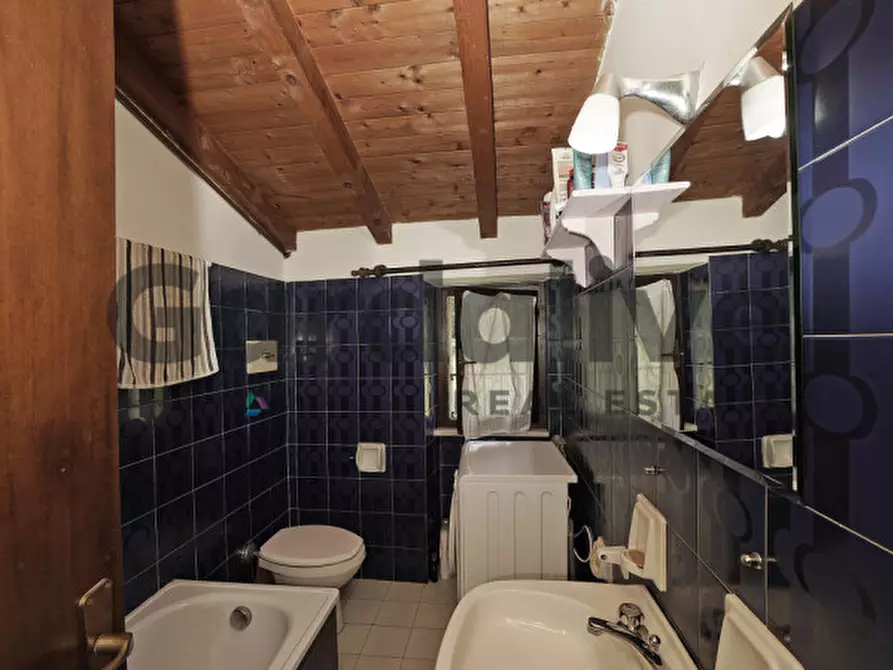 Immagine 12 di Appartamento in vendita  in Via Guglielmo Marconi a Manerba Del Garda