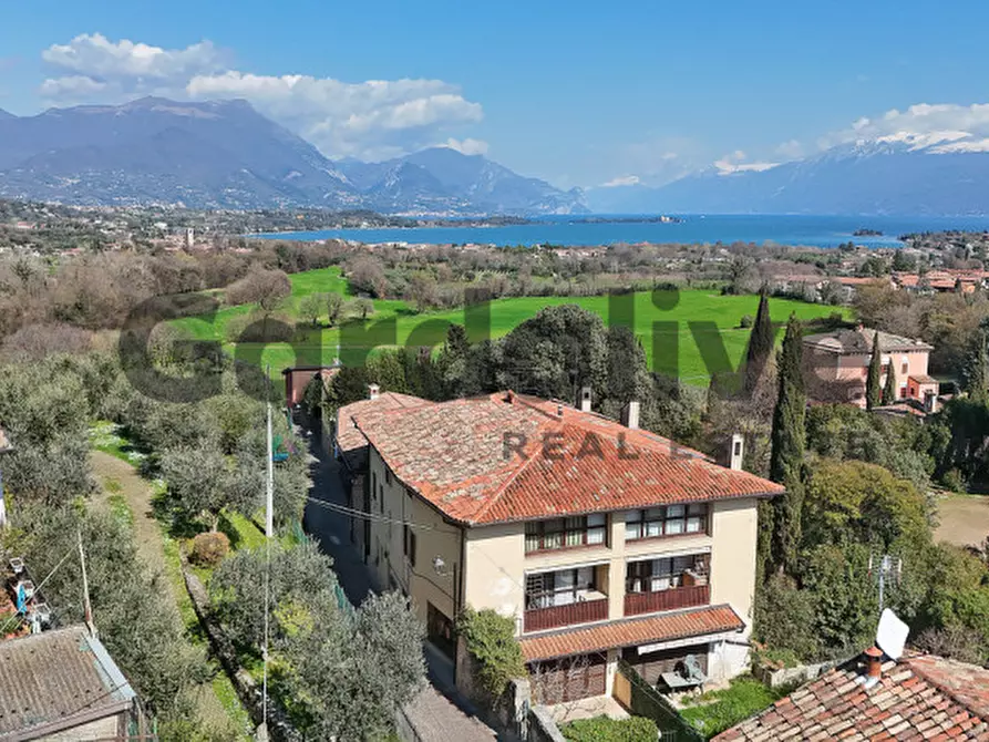 Immagine 13 di Appartamento in vendita  in Via Guglielmo Marconi a Manerba Del Garda