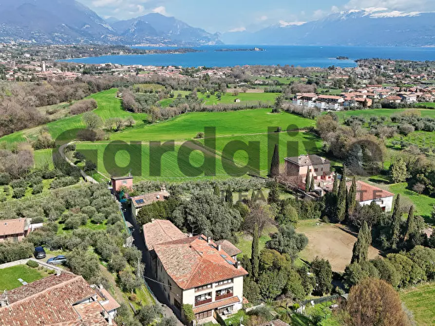 Immagine 17 di Appartamento in vendita  in Via Guglielmo Marconi a Manerba Del Garda