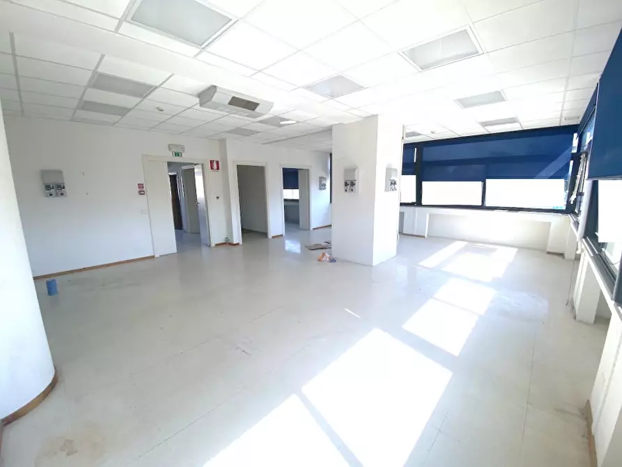 Immagine 2 di Ufficio in affitto  in VIA CAVALCAVIA a Cesena