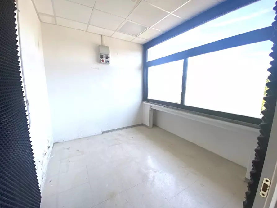 Immagine 10 di Ufficio in affitto  in VIA CAVALCAVIA a Cesena