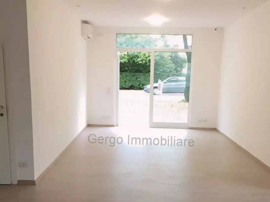 Immagine 20 di Ufficio in affitto  in Via Piave 60 a Montebelluna